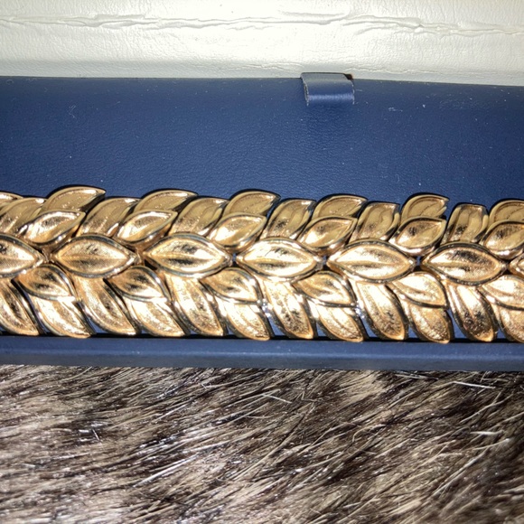 Rifari Gold leaf bracelet vintage, perfect condition boxed, 7 inches - Picture 2 of 6